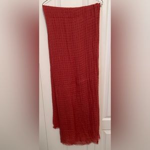 Anna & Ava: Women’s peach colored scarf size extra long , new